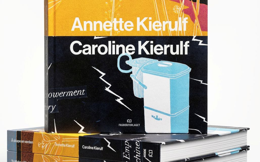 En stabel bøker med tittelen Annette Kierulf og Caroline Kierulf. Å skape en verden